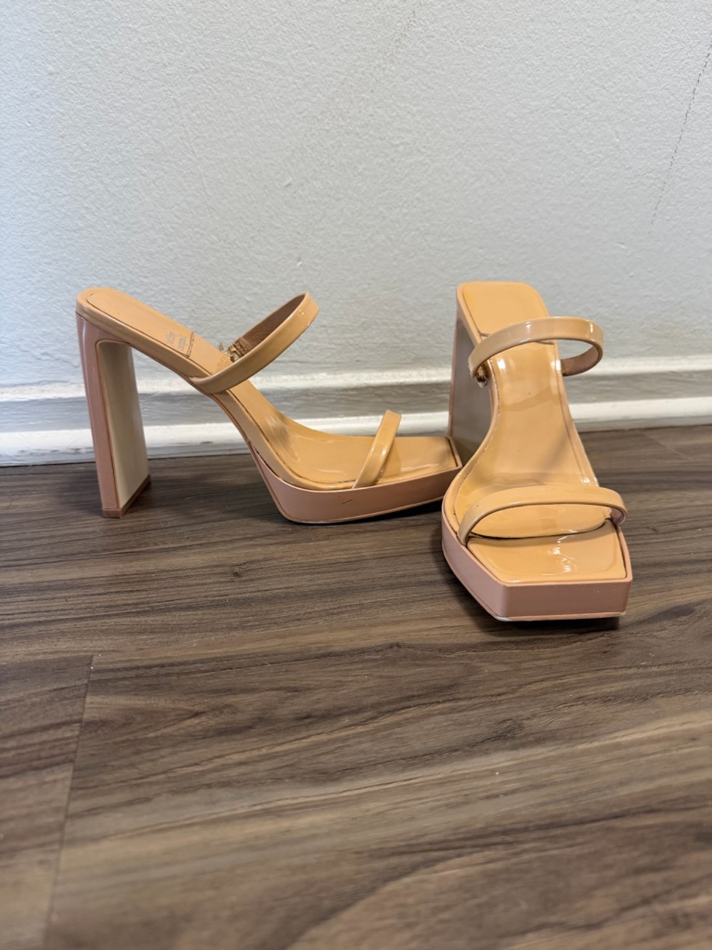 Jeffrey Campbell Nude Patent Platform Heeled Mules
